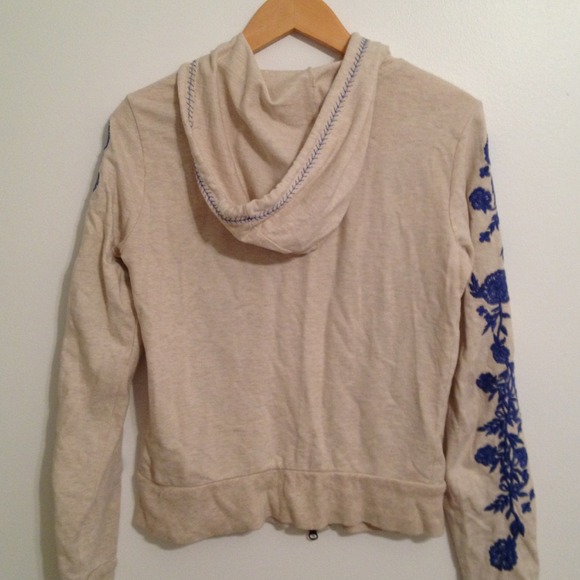 ***Sold***Free people sweatshirt - Picture 2 of 3