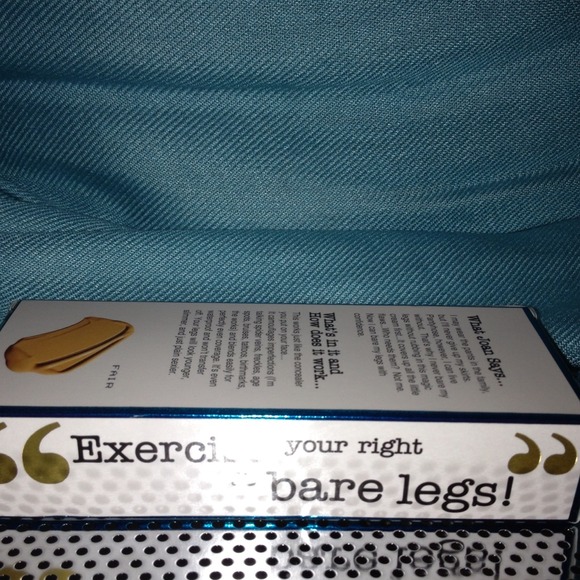 Leg makeup by Joan Rivers - Picture 2 of 2