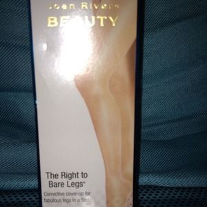 Leg makeup by Joan Rivers
