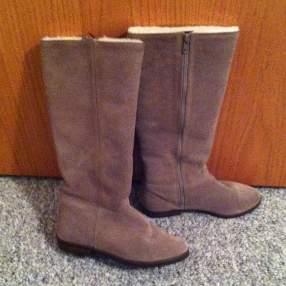 ❌SOLD❌LL Bean Sheepskin Boots