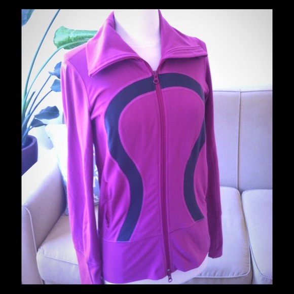 lululemon athletica Jackets & Blazers - 🎉HP🎉 Lululemon Asana Jacket