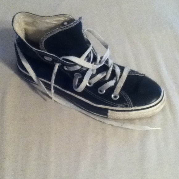 Black Converse