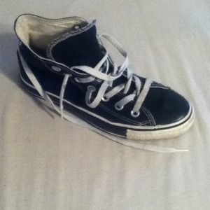Black Converse