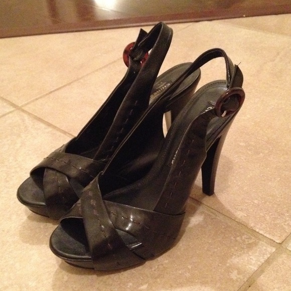 ❌❌SOLD❌❌Chinese Laundry black heels (7.5)