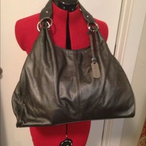 Bundle Nine West shoulder bag and wallet