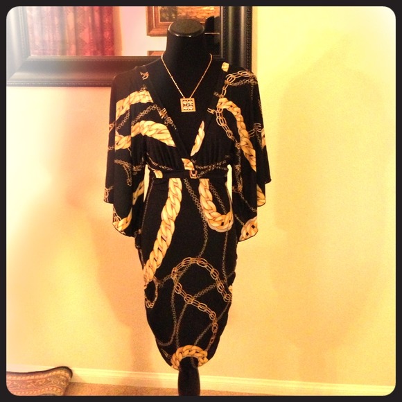 Nice dress very soft fabric ๐NWOT - Picture 1 of 4