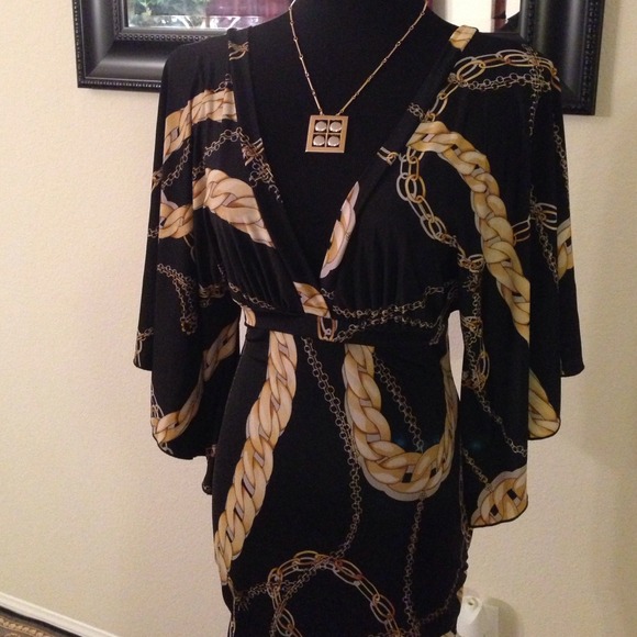 Nice dress very soft fabric ๐NWOT - Picture 2 of 4