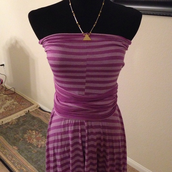 Wrap around dress - Picture 2 of 3