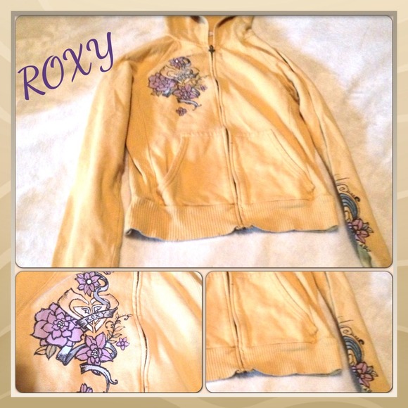 Designer ROXY dark yellow zip up design accent