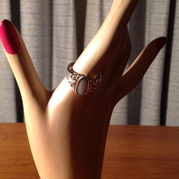 Jewelry - 925 Sterling ring very pretty ring.