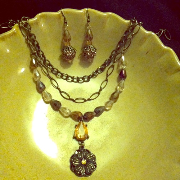 One of a kind necklace set!