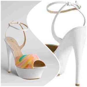 💢SOLD💢 Giuseppe Zanotti Janeiro Vernice Platform