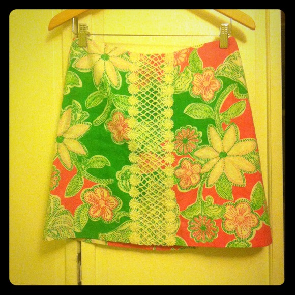 Lily Pulitzer size 2 skirt