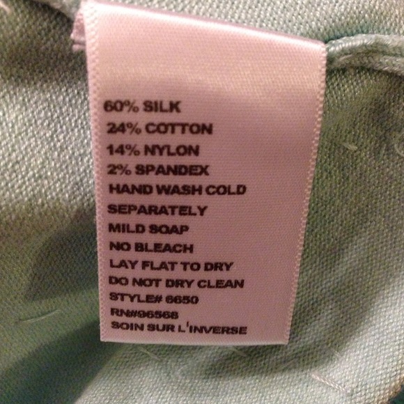 Sweater hoodie worn once - Picture 4 of 4