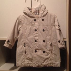 Unisex Burberry coat