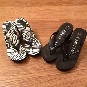🚫RESERVED 🚫Bebe wedge flip flop bundle
