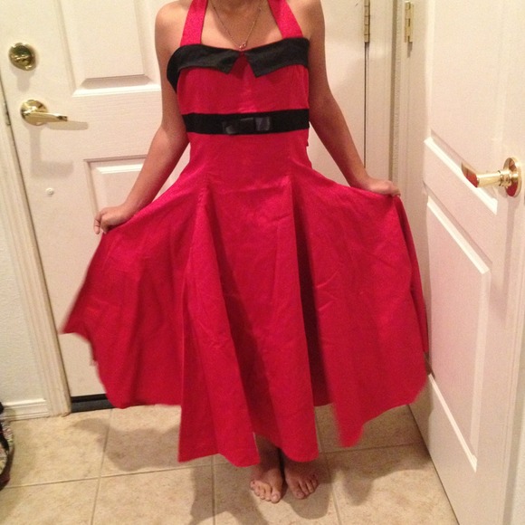 Collectif Stella Doll dress. Pin up style pin-up