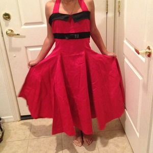 Collectif Stella Doll dress. Pin up style pin-up