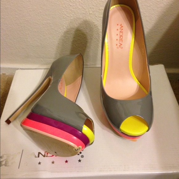 Grey & neon color,s - Picture 2 of 3