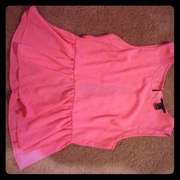 Sheer peach peplum top!💕😍❤️❤️