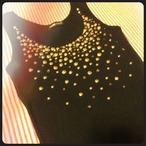 Studded tank