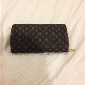 Authentic Louis Vuitton wallet