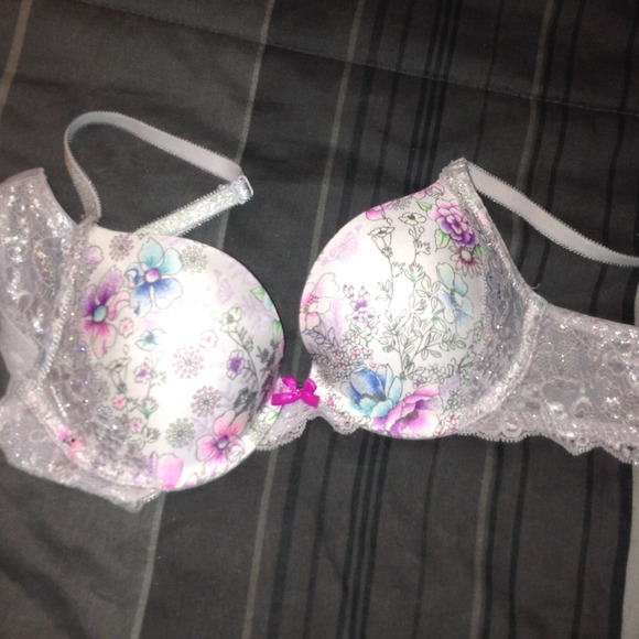 VS Rhinestone push up