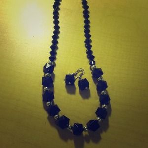 Necklace and earring set