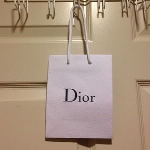 Dior gift/paper bag for earrings/necklace box