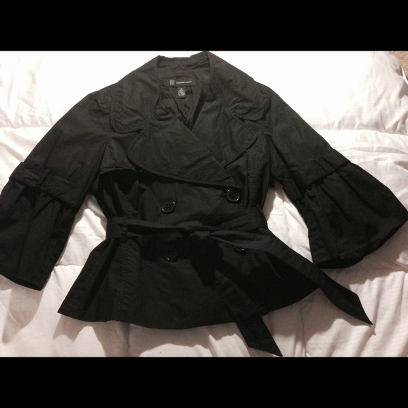 ⭐️Macy's INC Belted black trench style jacket sz M