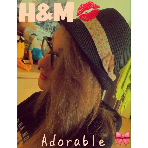 🌸Cute H&M Fedora, Floral🌸