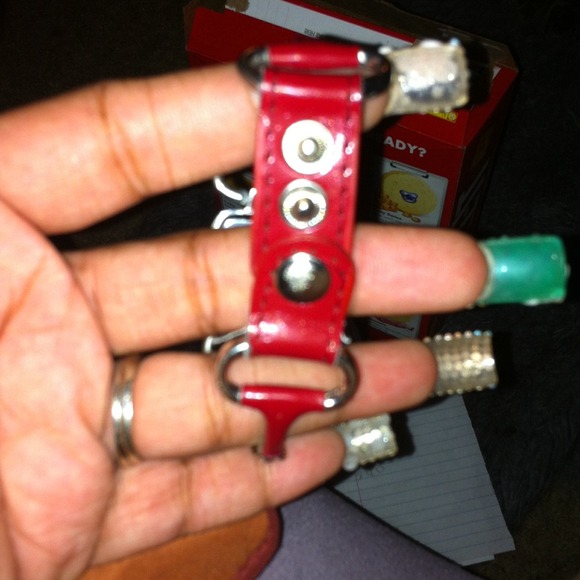 Watch - Picture 3 of 4