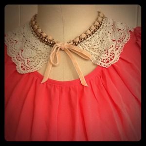 🎀Oh So FEMININE COLLAR🎀 NEW no tags.🎀