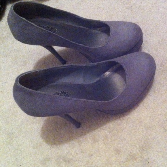 Charlotte Russe Heels - Picture 2 of 2