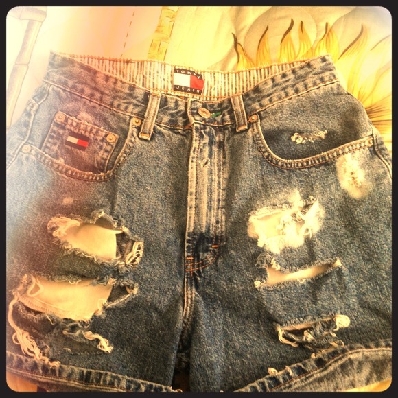 Tommy Hilfiger distressed shorts handmade by me ! - Picture 1 of 1
