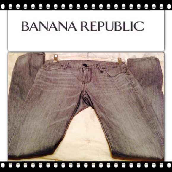 SALE 🎉Host Pick 11/9 Banana Republic Grey Jeans - Picture 1 of 3
