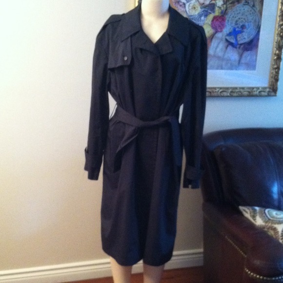 Anne Klein Rain Jacket an Essential ☔️☔️☔️
