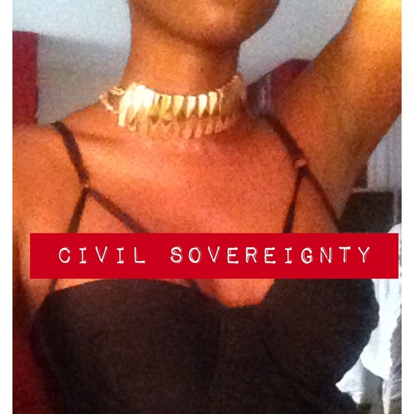 Choker necklace