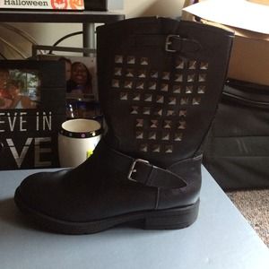 Short black studded boots. Size 9.