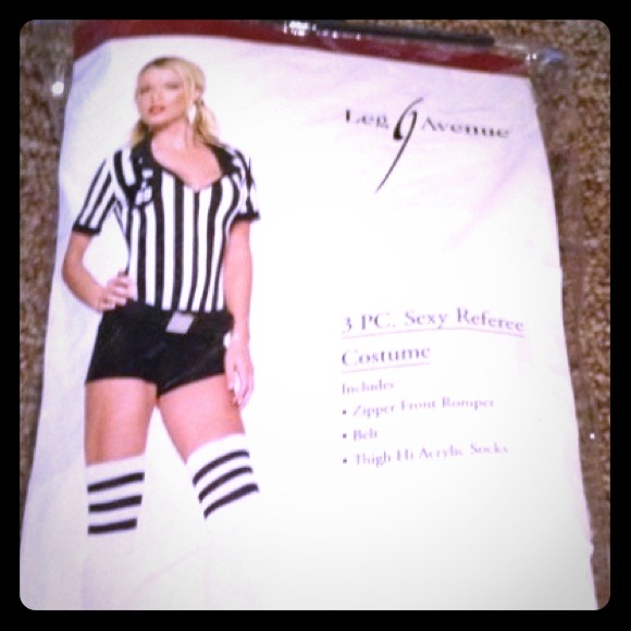 Sexy Leg Avenue Referee Costume❤️