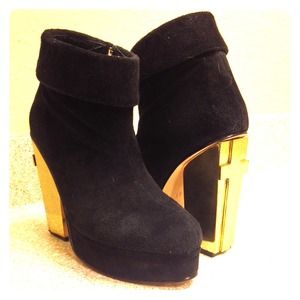 Friend Of Mine suede cross metal boot