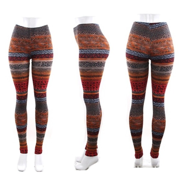 🎉HOST PICK 11/17🎉 S-M-L Rustic Tribal Leggings
