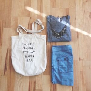 Lightwash denim shorts