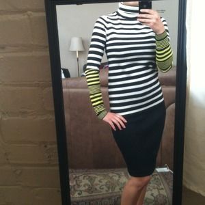 Comfy and cute Juicy couture sweater