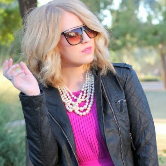 Layered Pearl necklace