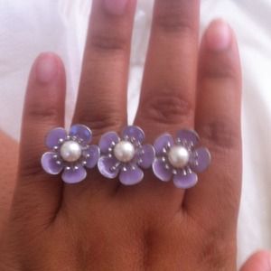 Flower ring