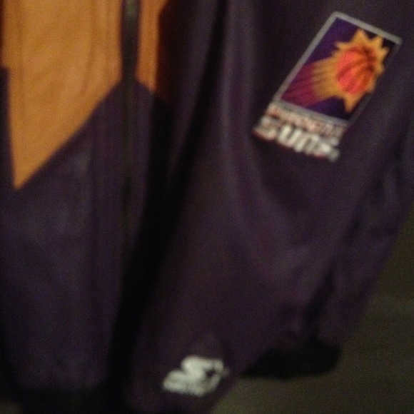 Official Phoenix Suns Starter Leather. - Picture 3 of 4