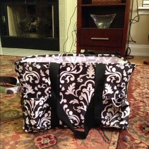 Thirty- One organizing totes