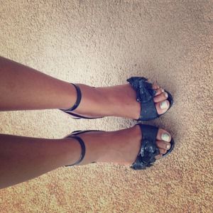 Speed Limit 98 black glitter heels with bow
