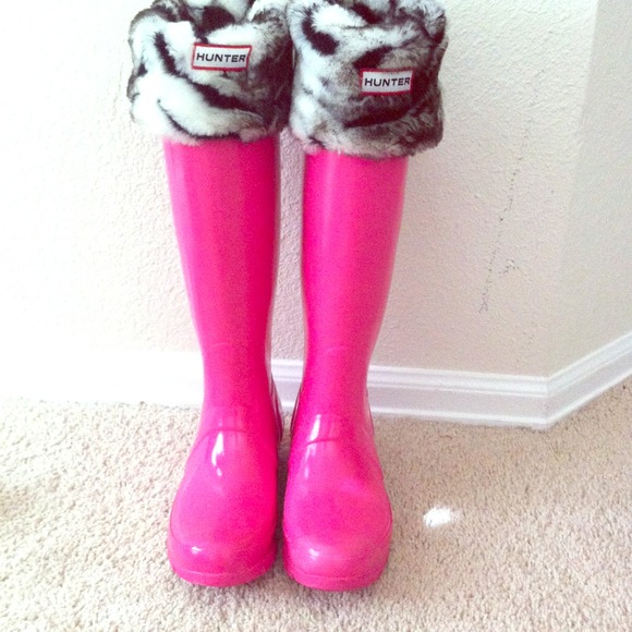 Hunter boots! (BEST DEAL) 🎉🎉🎈HOST PICK🎉🎉🎉🎈